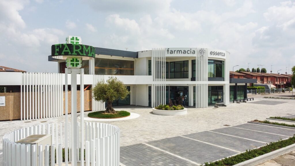 Insegna e croce Farmacia Essenza