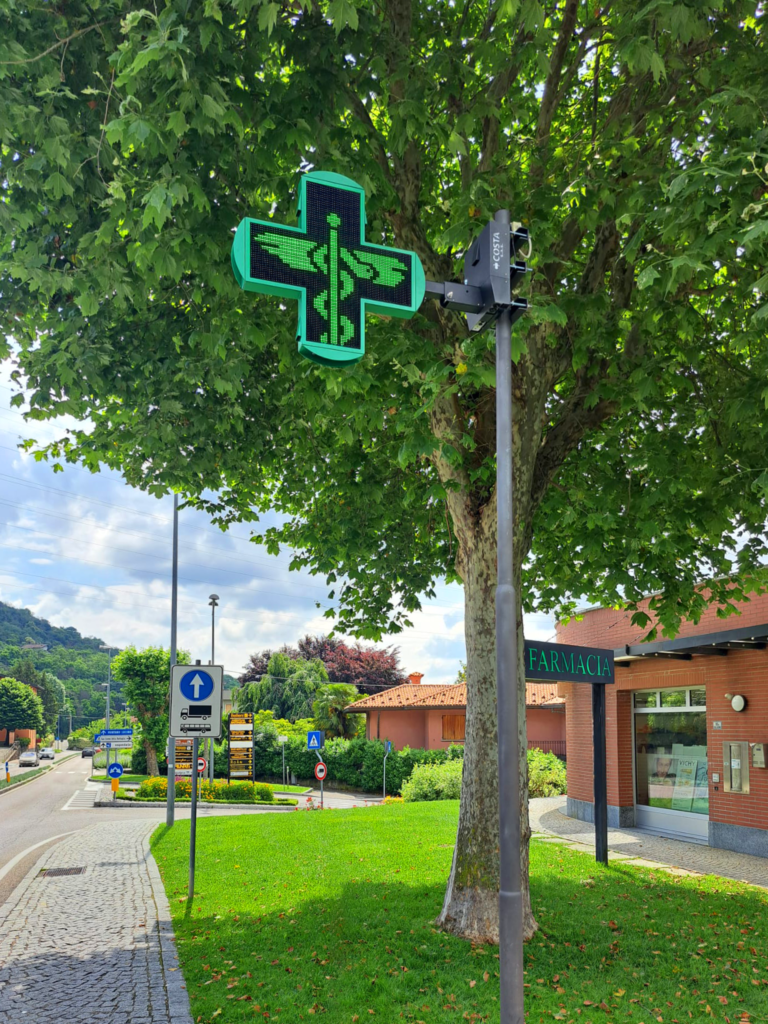 Croce a Led mod. Green 90 Farmacia San Fermo