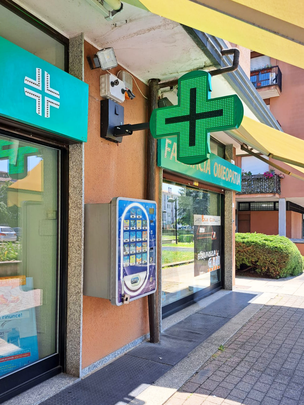 Croce a Led mod. Green Farmacia Verdi