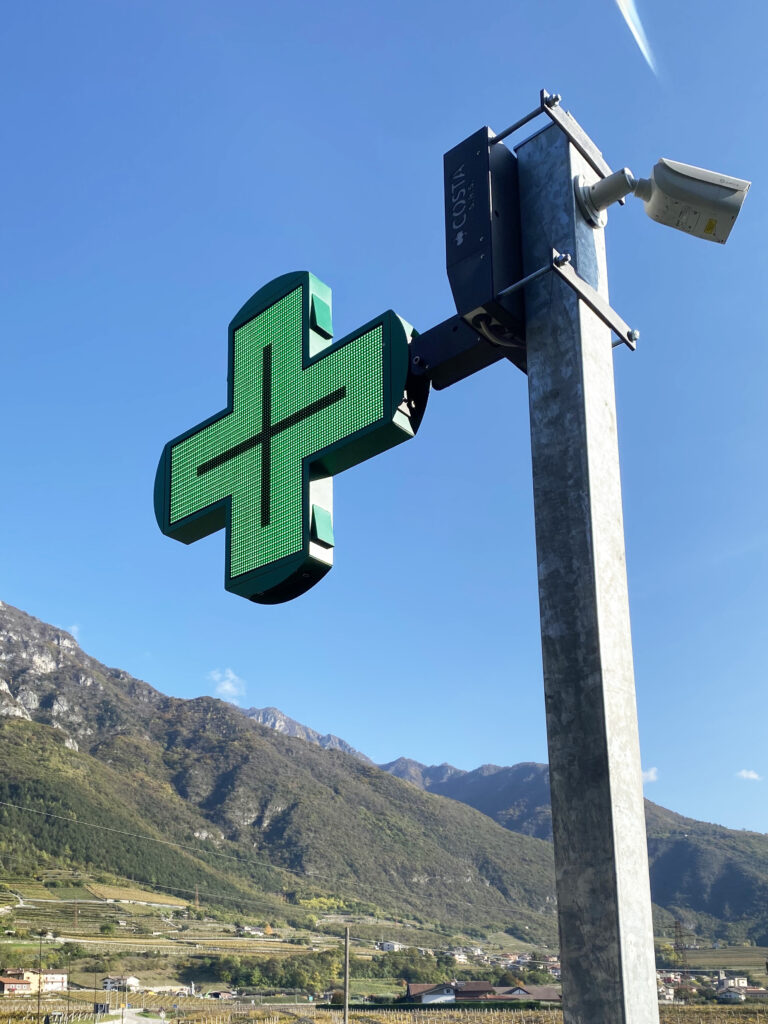 Croce a Led mod. Green Farmacia Salvetti